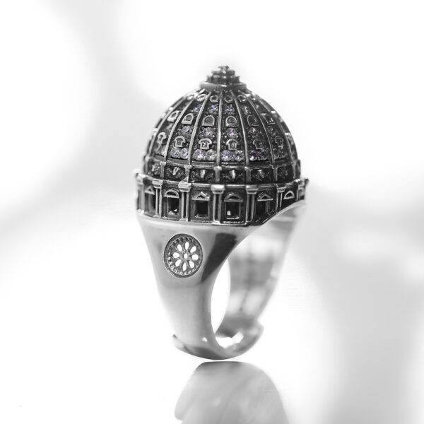 anello cupola san pietro roma