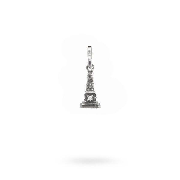 Charm Mitologia Obelisco pietra bianca gioielli argento Ellius maglina