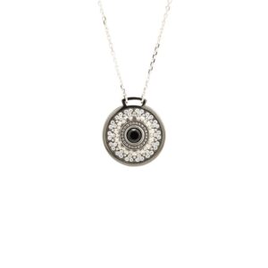Collana Minimal Natività pietre bianche gioiello argento Ellius