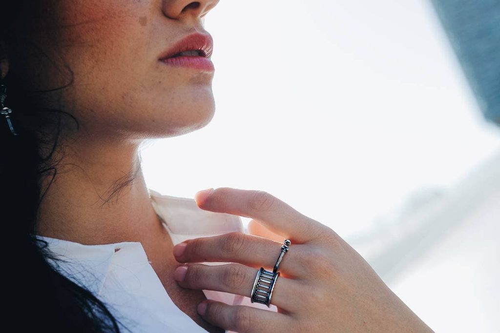 Anello tempio romano da donna