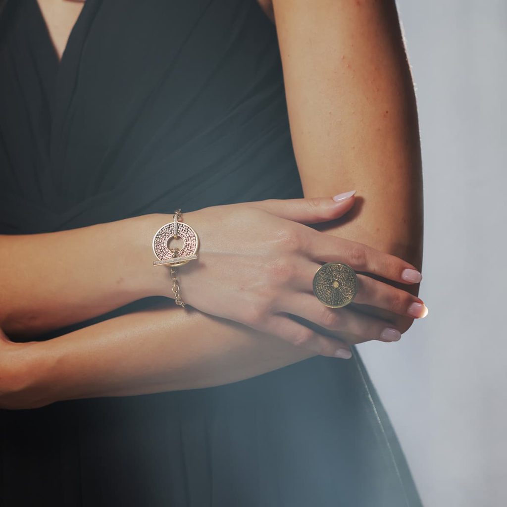 Bracciale Preghiera T-Bar in argento da donna