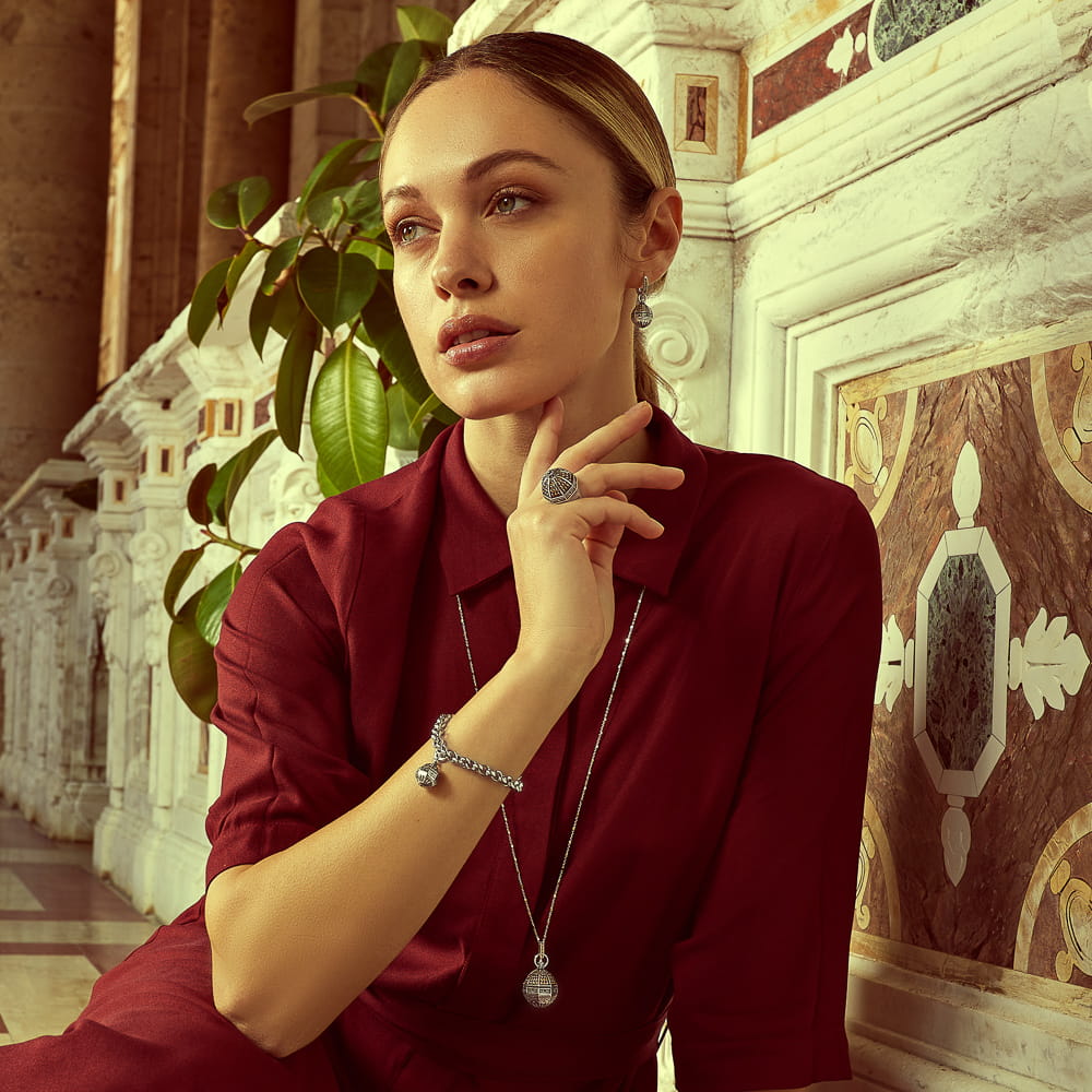 Indossato parure Cupola Duomo di Firenze Indossato parure Cupola Duomo di Firenze