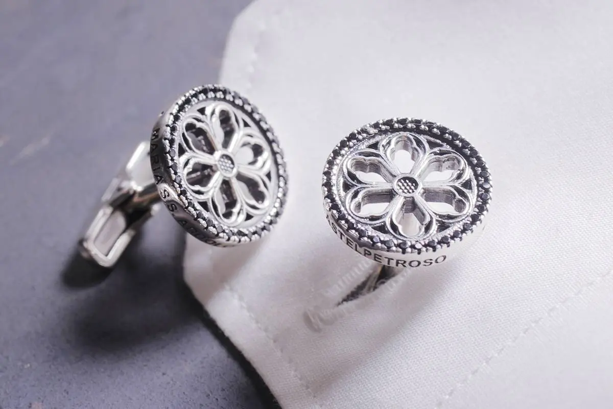 Gemelli in argento per camicia