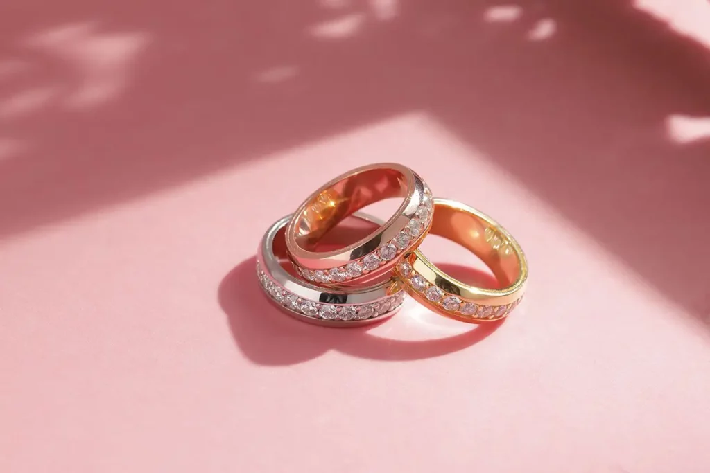 Anello con pietre per donna in argento