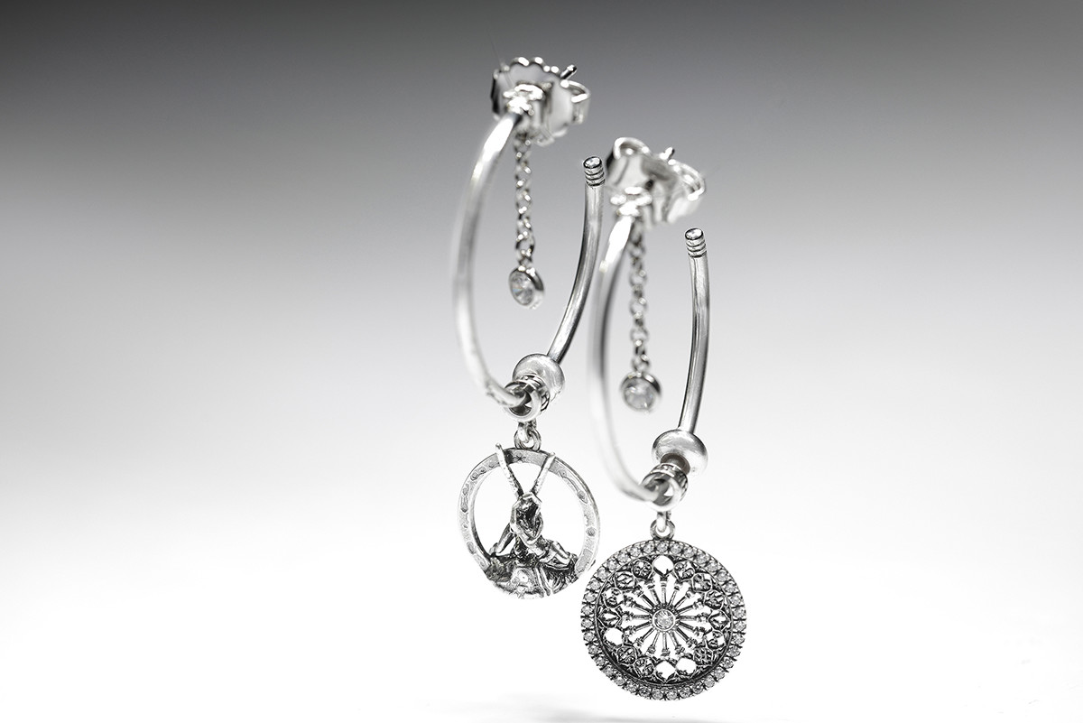 Pulire orecchini in argento