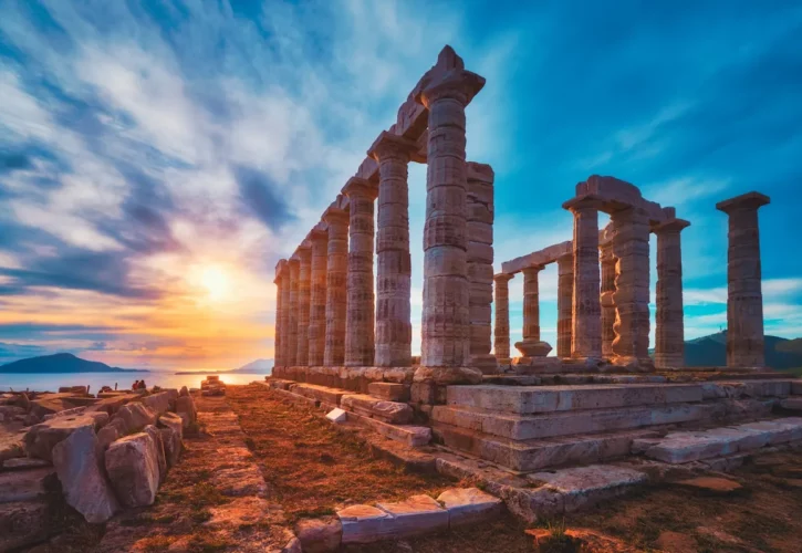 Le colonne greche che hanno ispirato la collezione Ellius