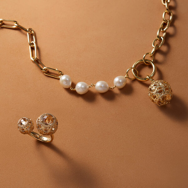 collana maglie larghe cestino barocco e perle e anello doppio cestino barocco